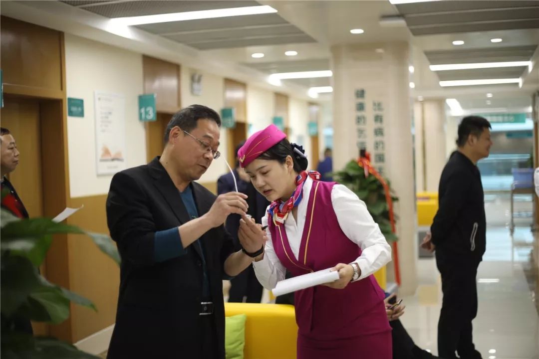 遂宁24小时套医保卡(北京医保卡使用指南)